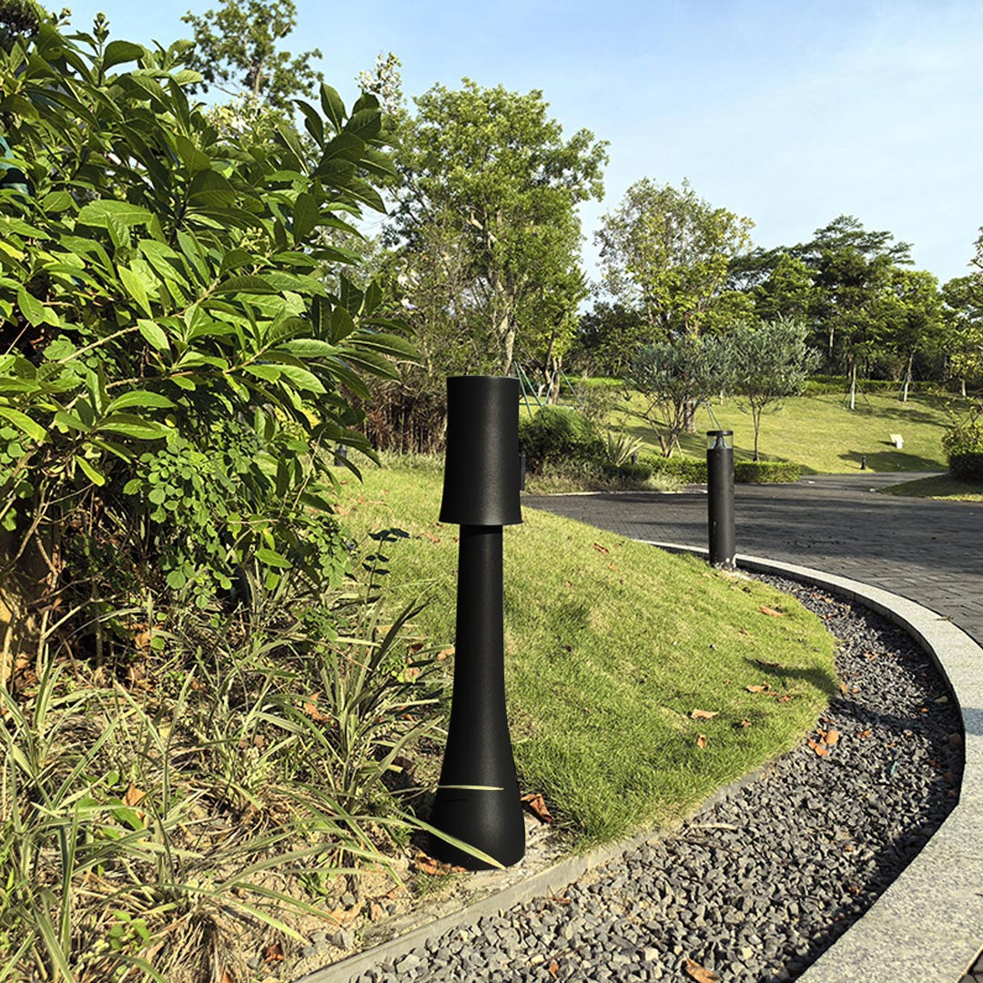 RAVENSDALE NIGHTSCAPE WATERPROOF GARDEN BOLLARD LANTERN
