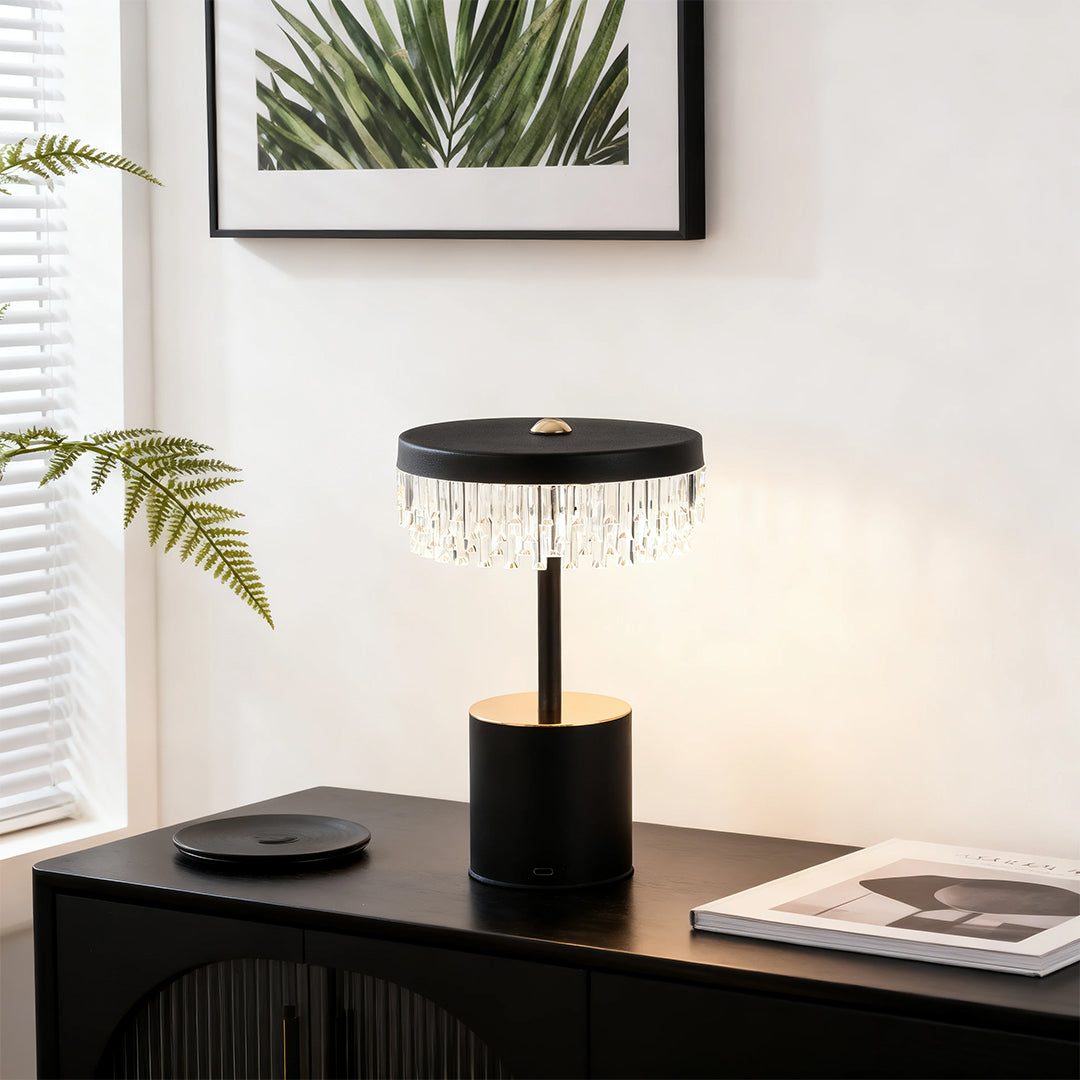 WINTERBOURNE MODERNIST USB TABLE LAMP
