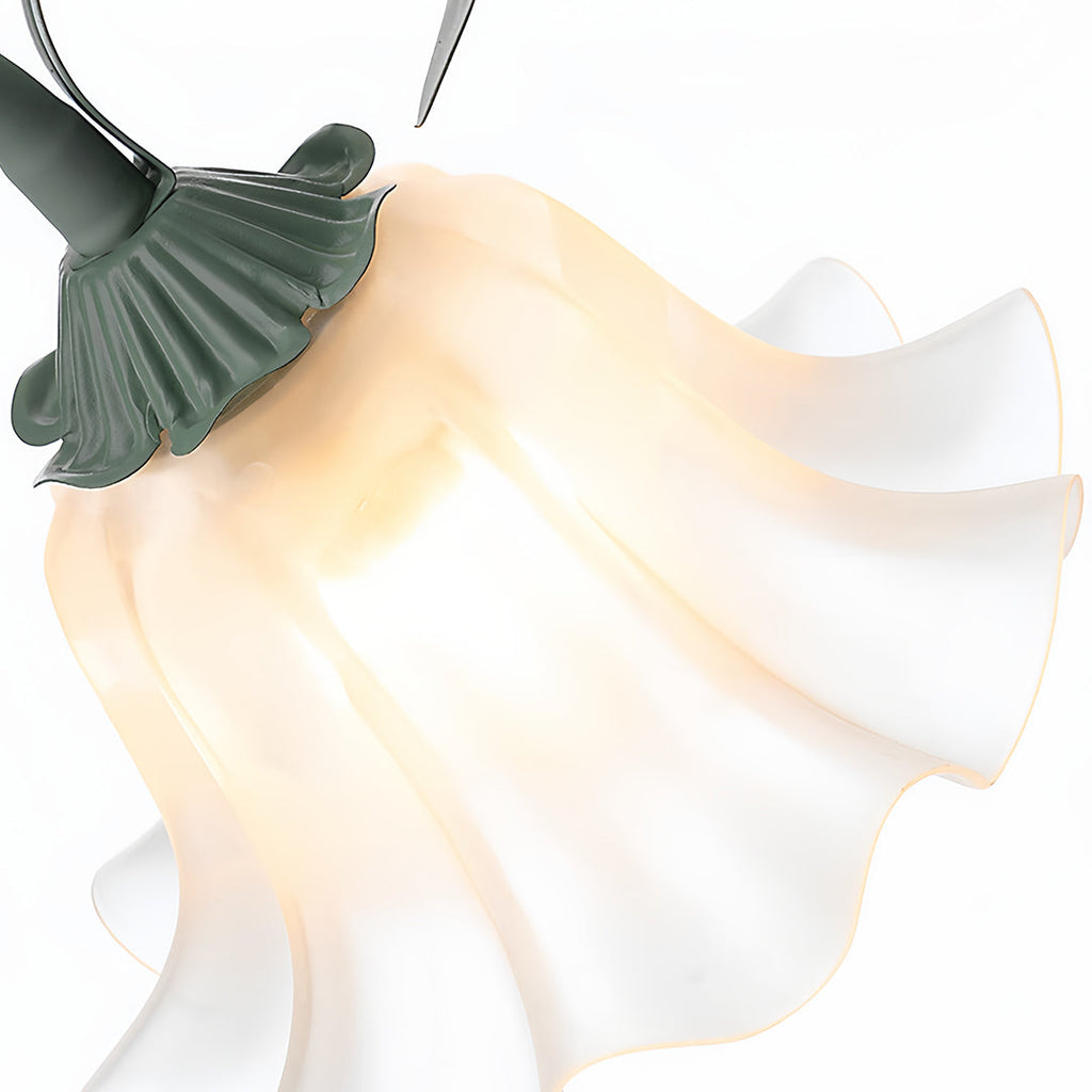 VERDANT VIOLET IRON FLOWER LAMP
