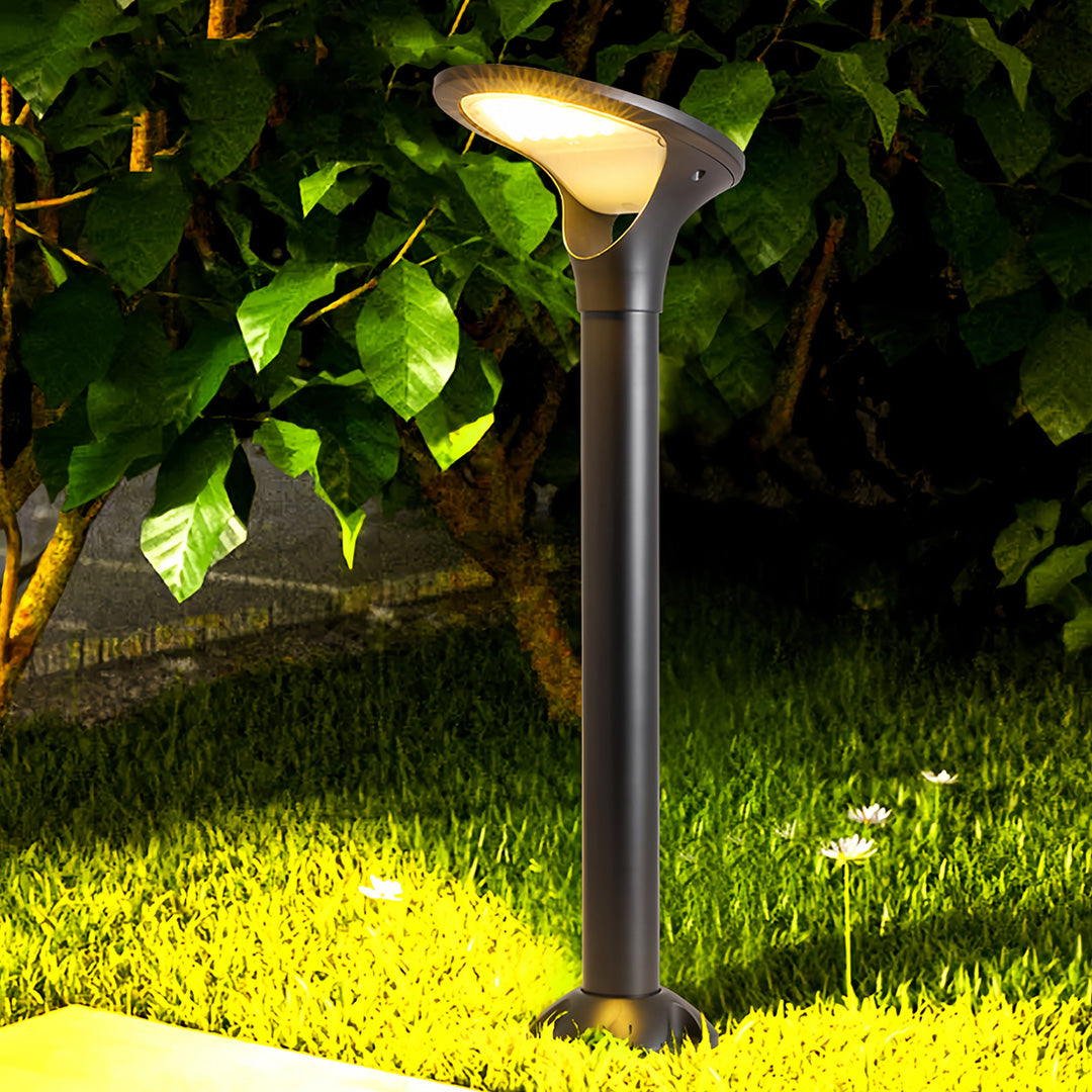 WINDSOR SOLAR GARDEN PILLAR LIGHTS - Contemporary LED Outdoor Illumination for Lawns