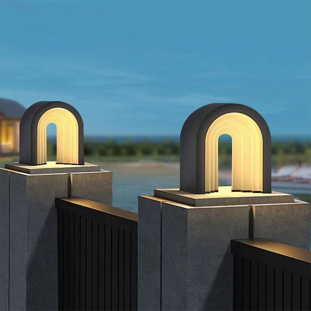 RAVENSCROFT MODERN OUTDOOR COLUMN LANTERN