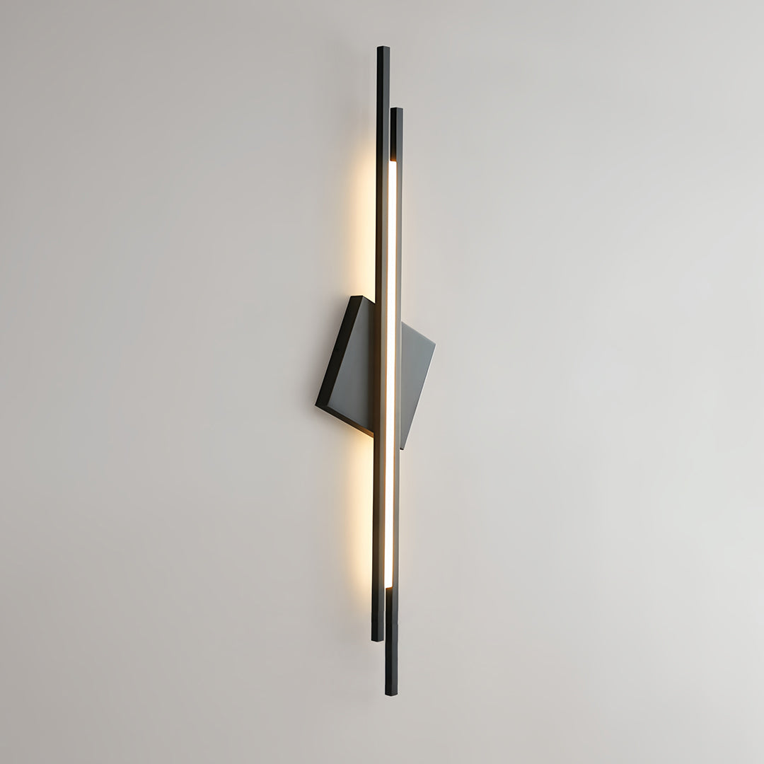 WINTHORPE GEOMETRIC DIAMOND WALL SCONCE