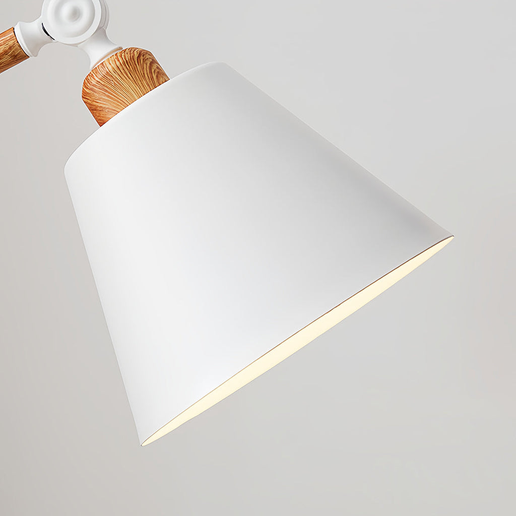 RAVENHALL METALLIC ADJUSTABLE LAMP POST