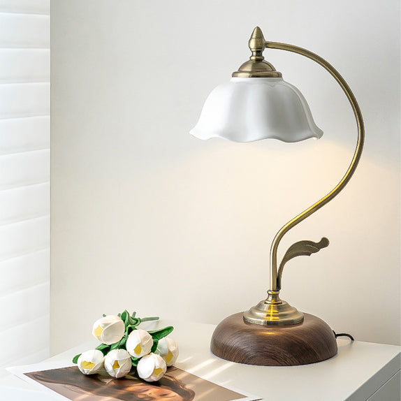 CHARLESTON HARBOR RUSTIC WOODEN TABLE LIGHT