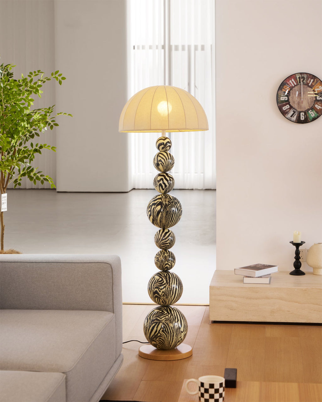 STRATHMORE MONOCHROME STRIPED LAMP