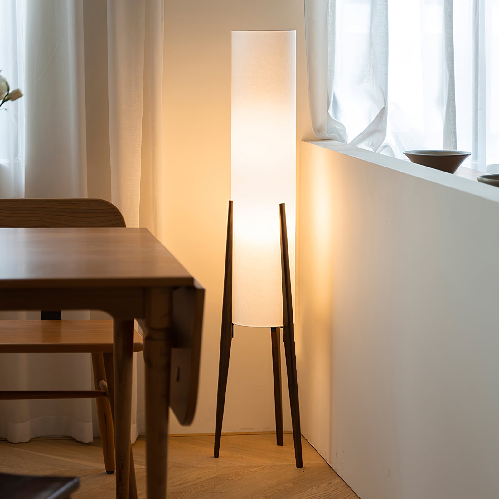 ALDERSON CALMING AMBIENT FLOOR LIGHT