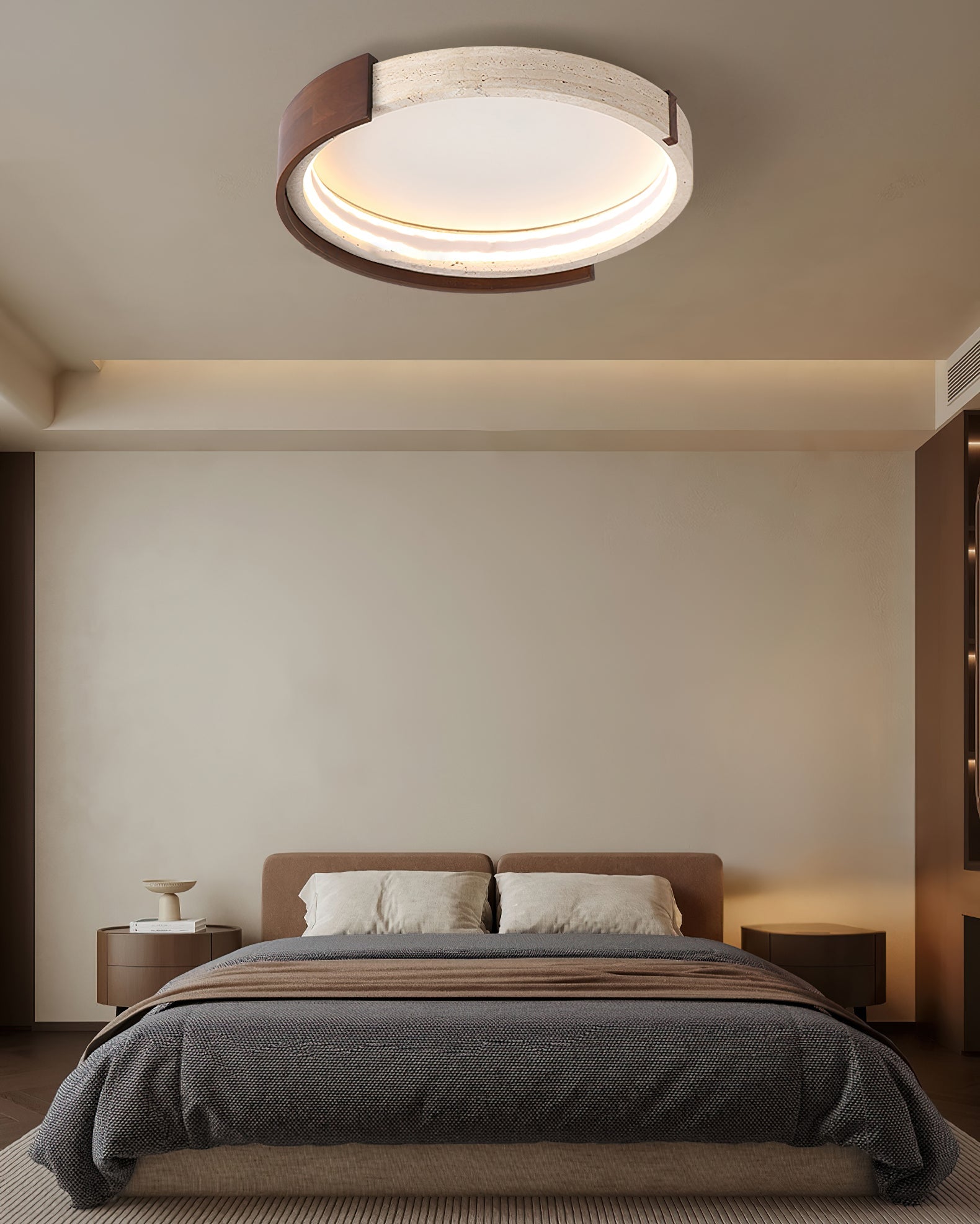 RAVENSHIRE ILLUMINATION CIRCULAR CEILING FIXTURE