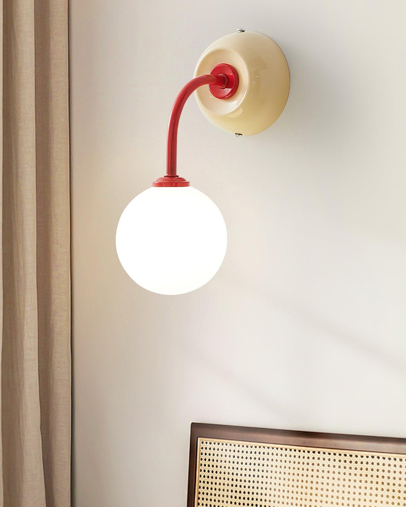 WINDSOR GLOW WALL SCONCE
