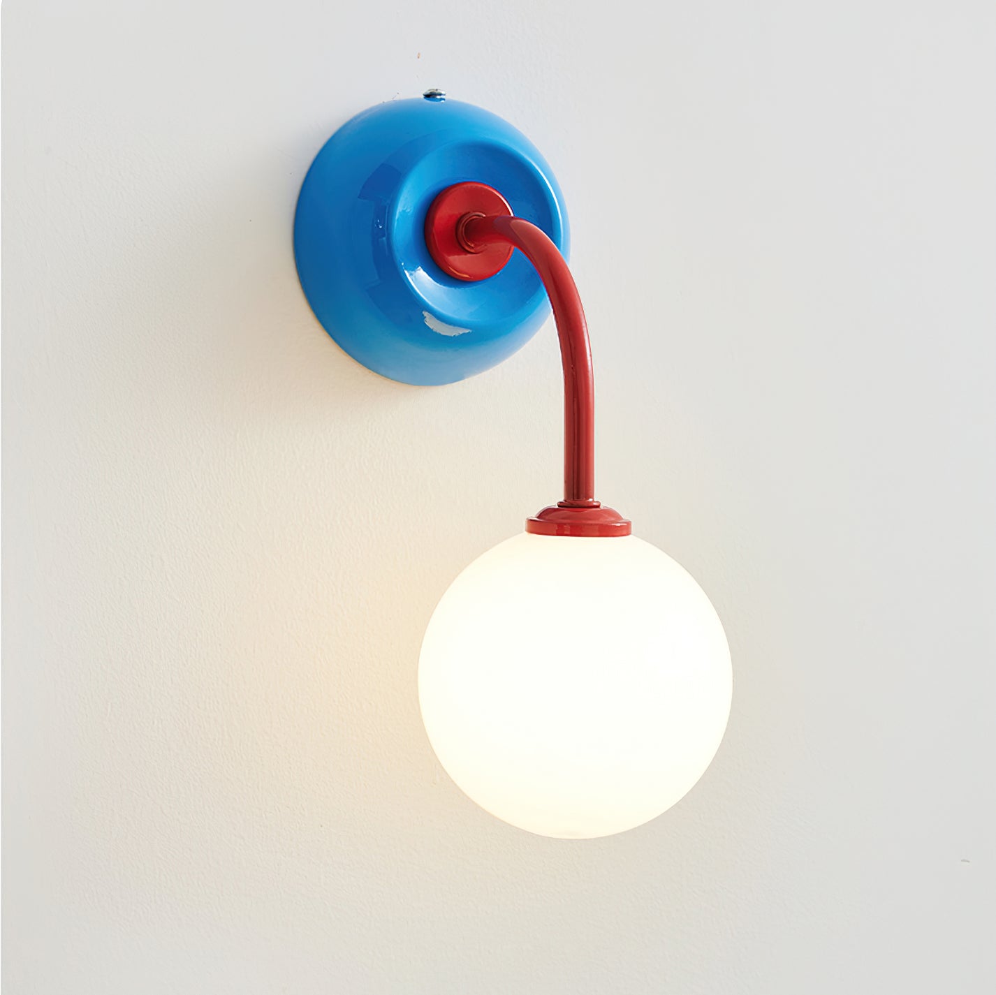WINDSOR GLOW WALL SCONCE