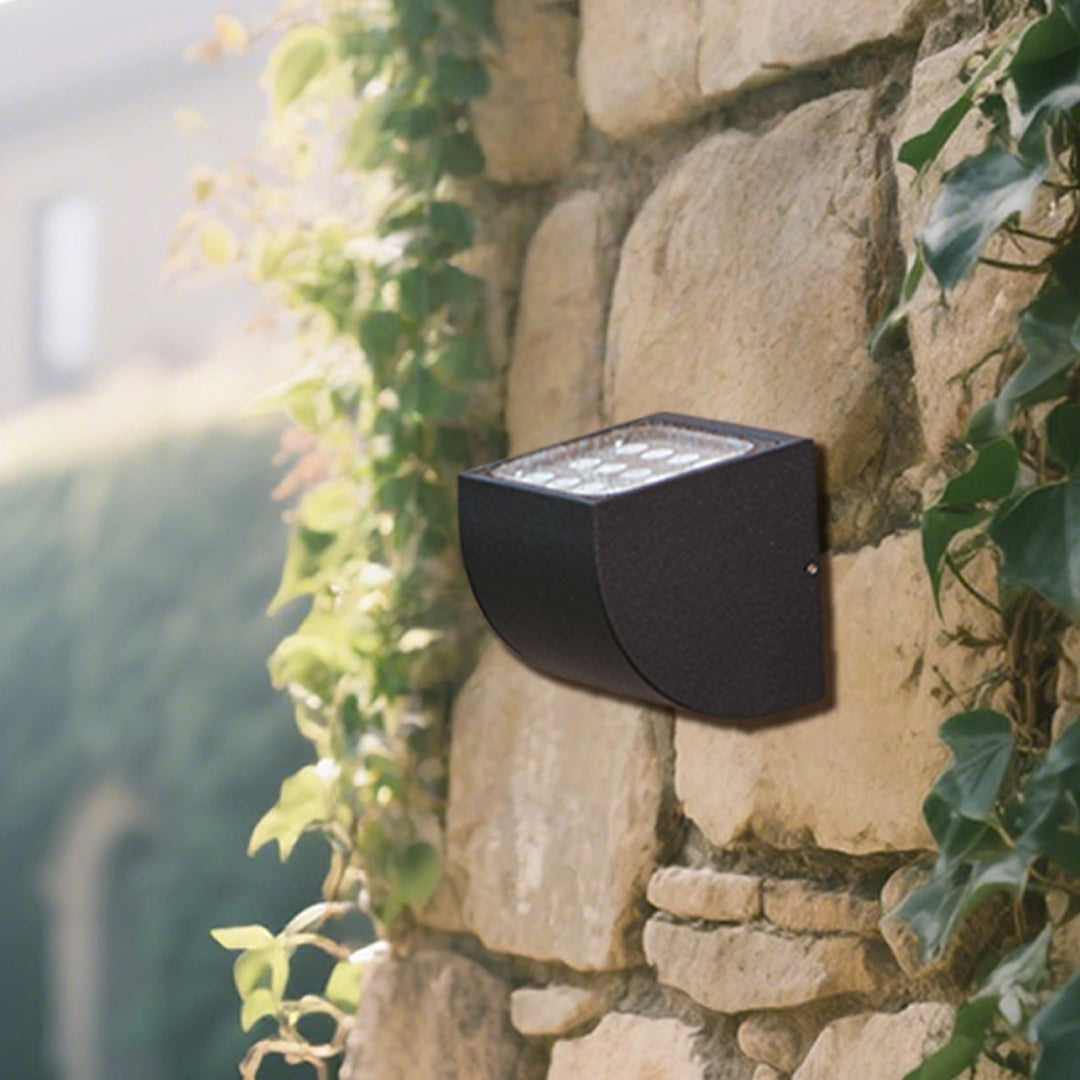 WINCHESTER WEATHERPROOF DIRECTIONAL WALL SCONCE