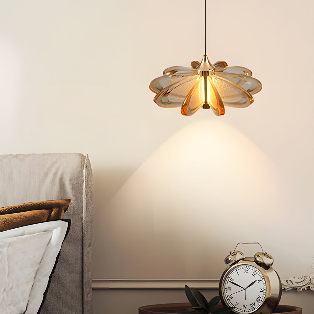WINDSOR BLOOM ARTISAN PENDANT LIGHT