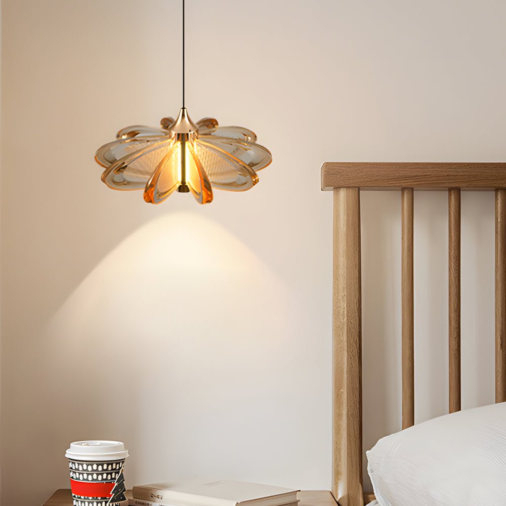 WINDSOR BLOOM ARTISAN PENDANT LIGHT