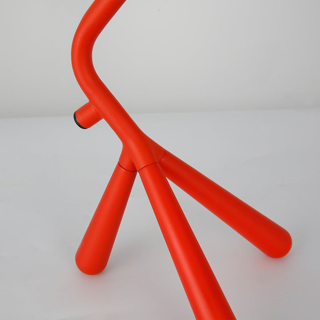 THISTLEWOOD TRIPOD LED LAMP WITH ROTATABLE SHADE
