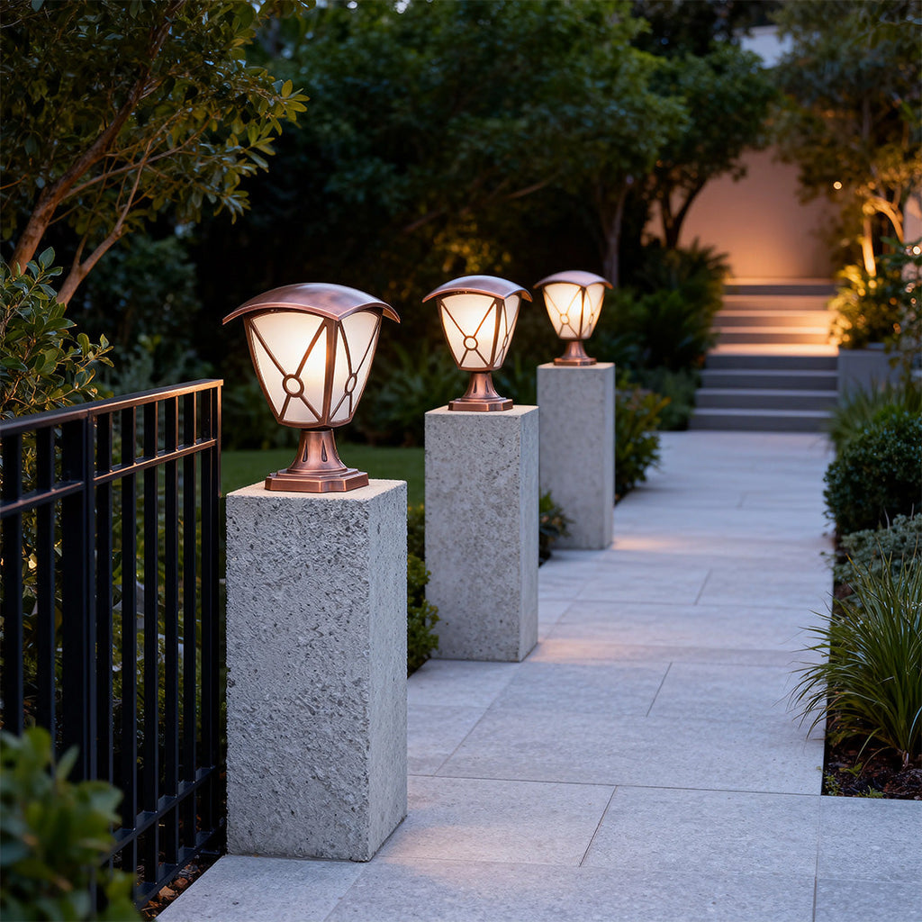 WINCHESTER ALUMINUM GARDEN POLE LANTERN