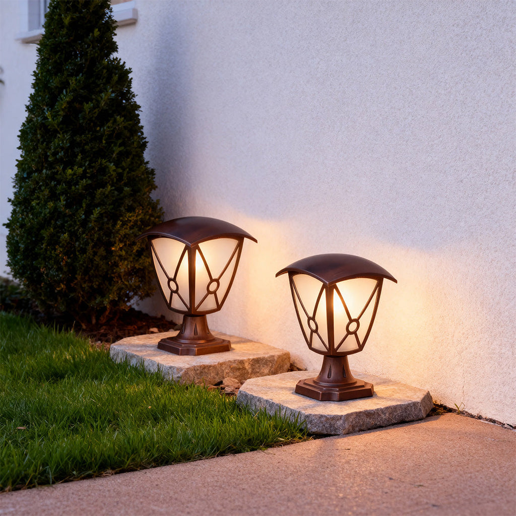 WINCHESTER ALUMINUM GARDEN POLE LANTERN