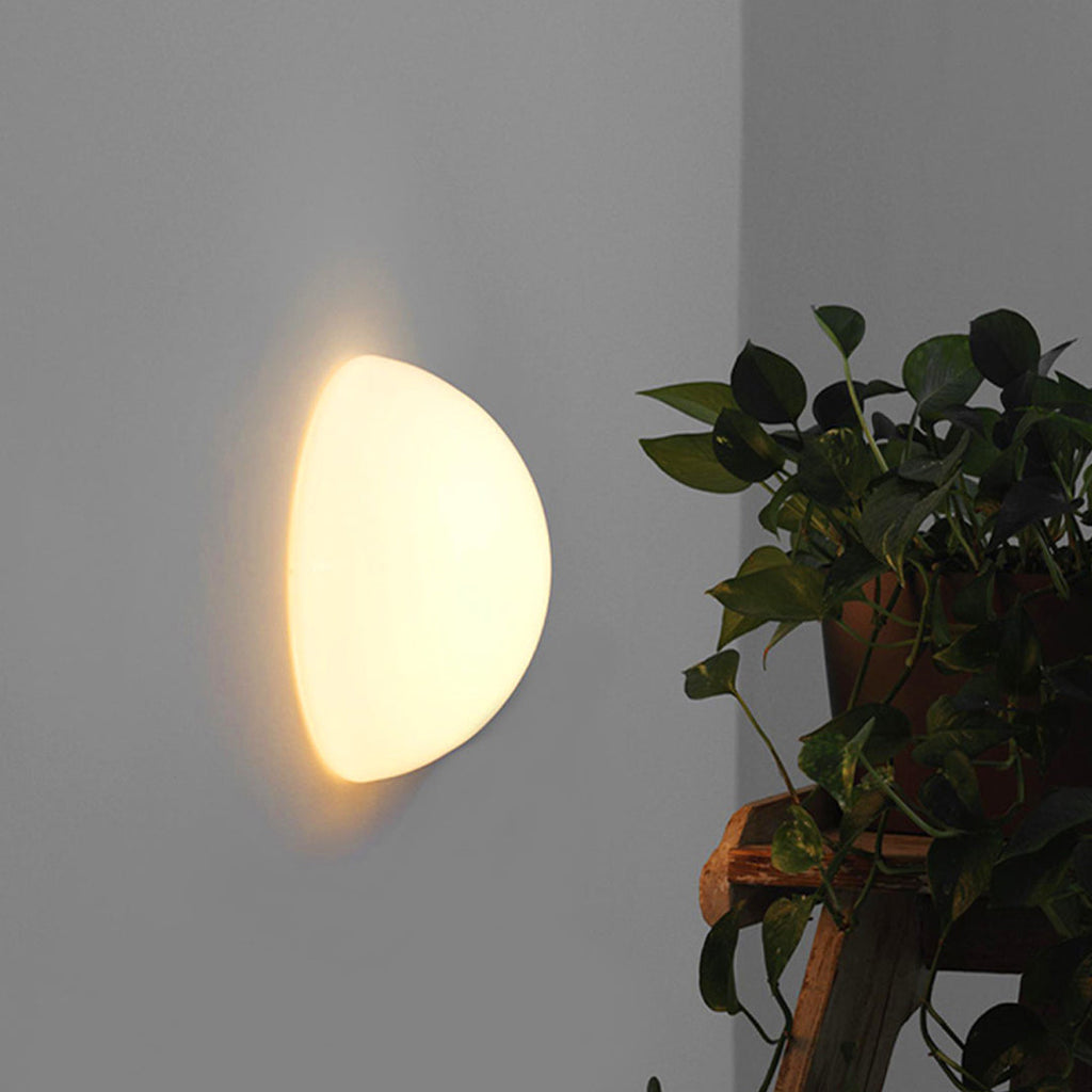WINCHESTER AQUA-DOME WALL LANTERN