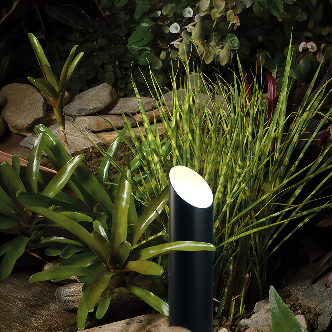 RAVENWOOD NIGHTSCAPE TREE ILLUMINATOR, WEATHERPROOF BLACK OUTDOOR LIGHT
