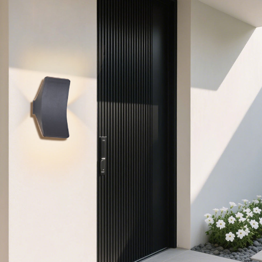 RAVENWORTH LED EMBEDDED OUTDOOR LIGHTING, WEATHER-RESISTANT MINIMALIST DESIGN