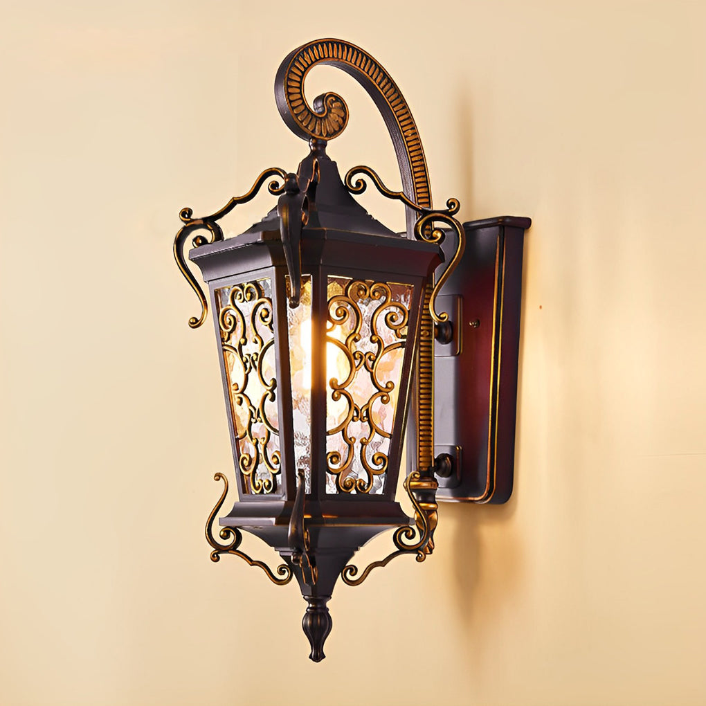 WHITBY VINTAGE BRASS OUTDOOR LIGHTING SCONCE
