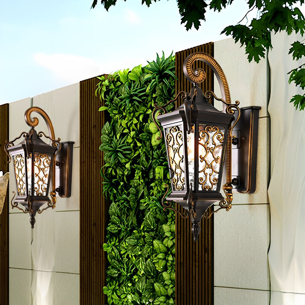 WHITBY VINTAGE BRASS OUTDOOR LIGHTING SCONCE