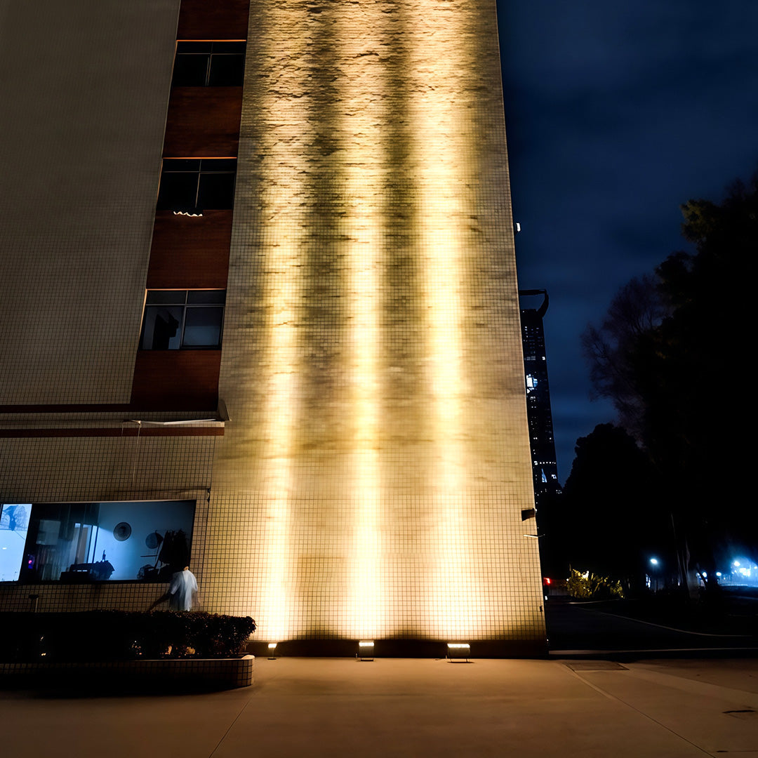 WINDSOR SQUARE OUTDOOR LED WASH LIGHT WITH NARROW BEAM