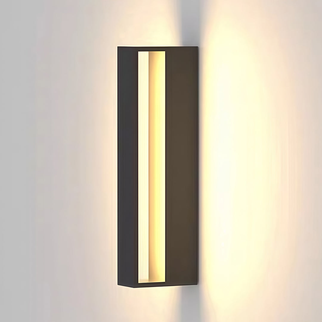 RAVENHALL OUTDOOR METAL WALL LANTERN