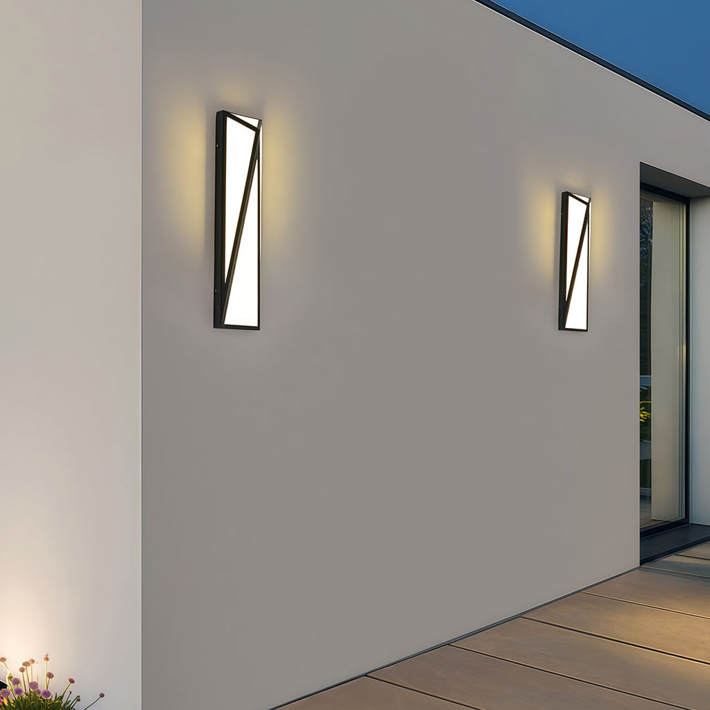 BLACKWATER MODERN METAL OUTDOOR WALL SCONCE