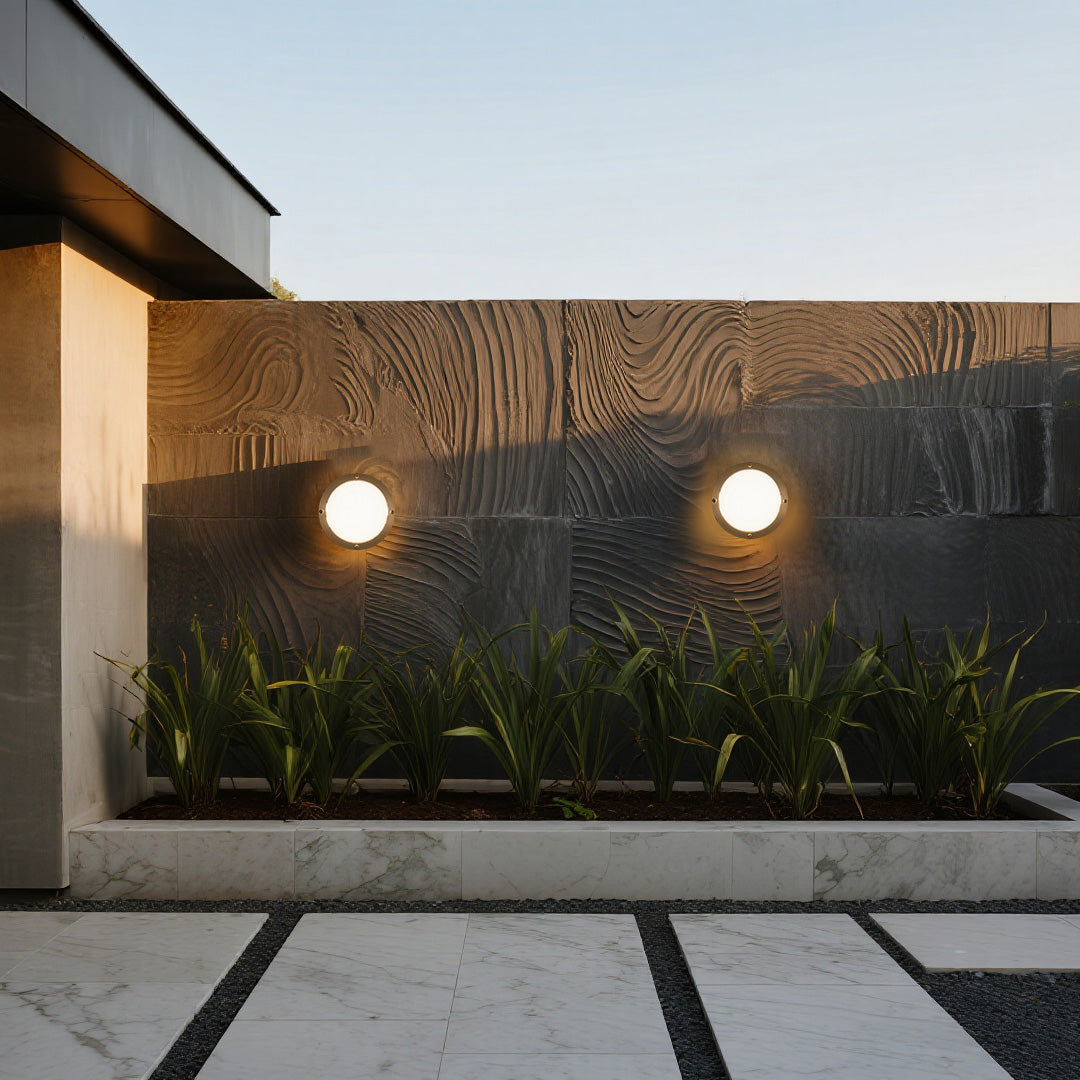 WINDSOR CIRCLE OUTDOOR LIGHTING - WEATHERPROOF MINIMALIST DESIGN