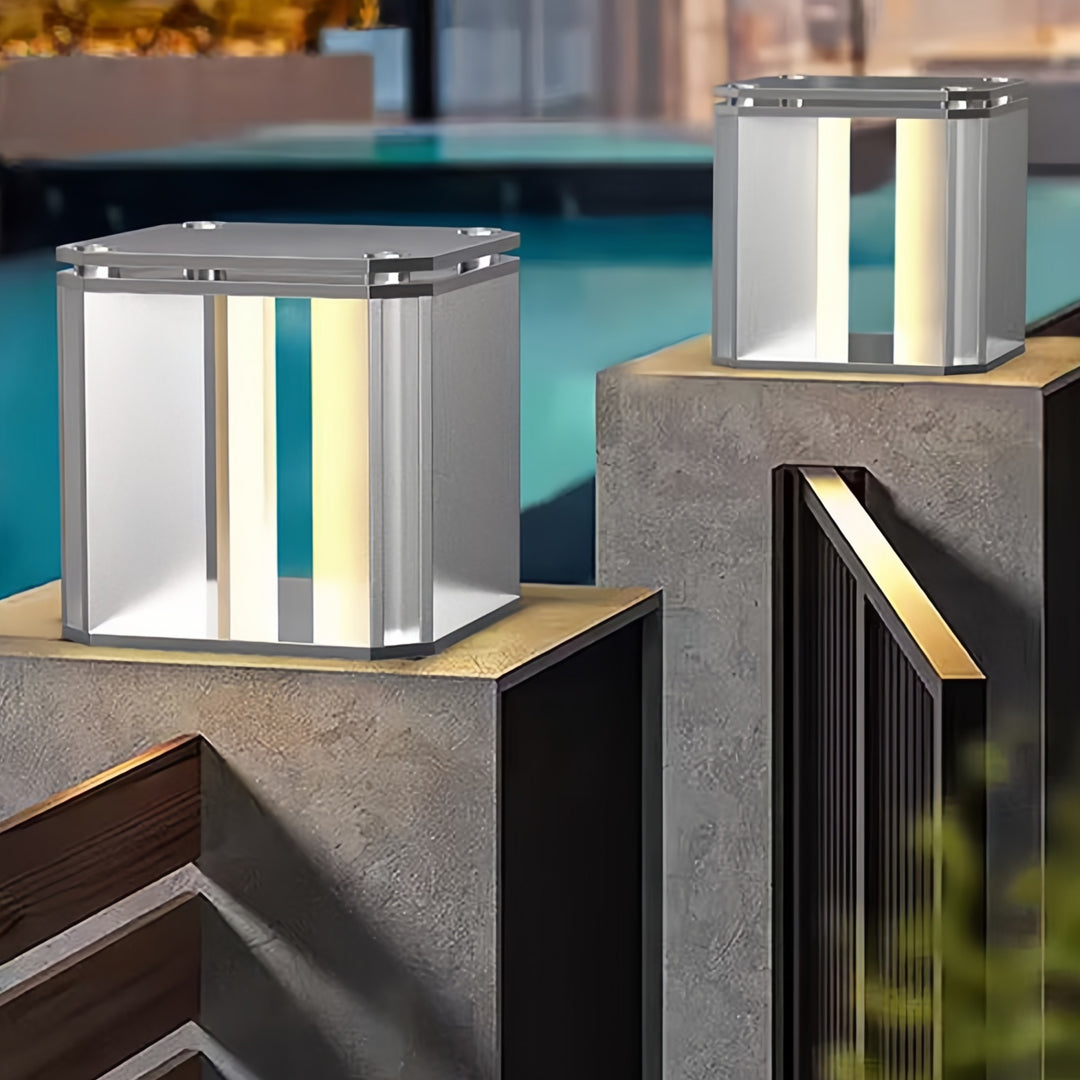 RAVENSHILL OUTDOOR METAL PILLAR LANTERN