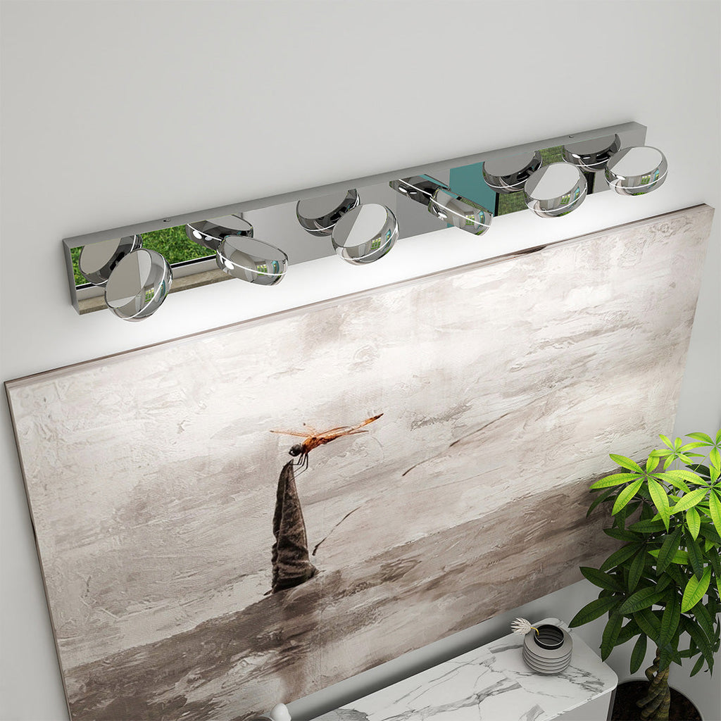 WINDSOR ALUMINUM REFLECTIVE VANITY ILLUMINATOR