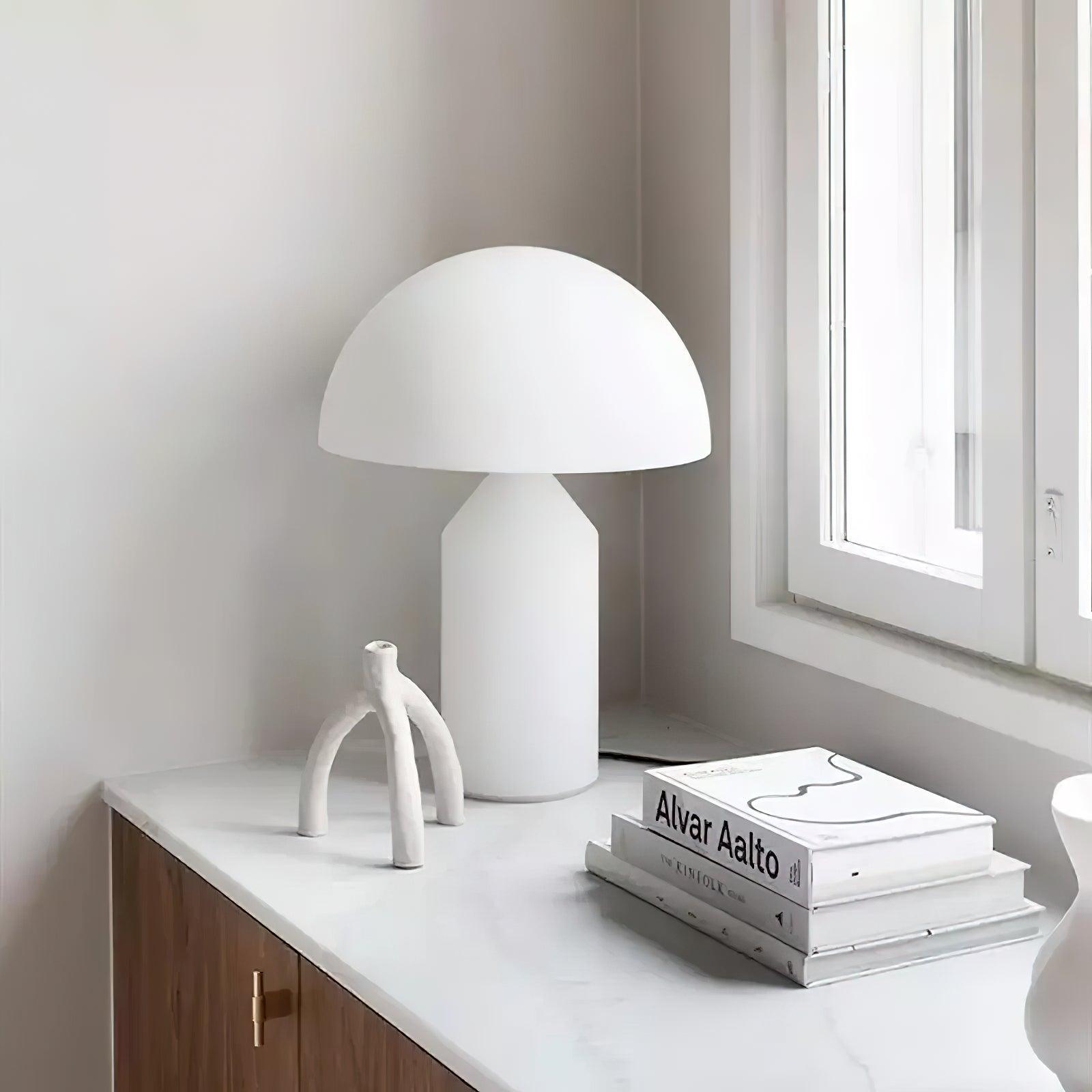 WINTHROPE CRYSTAL GLOBE LAMP