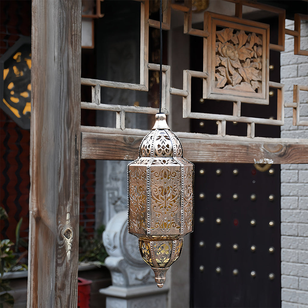 CALDERDALE SOLAR-ILLUMINATED MOROCCAN GARDEN LANTERN