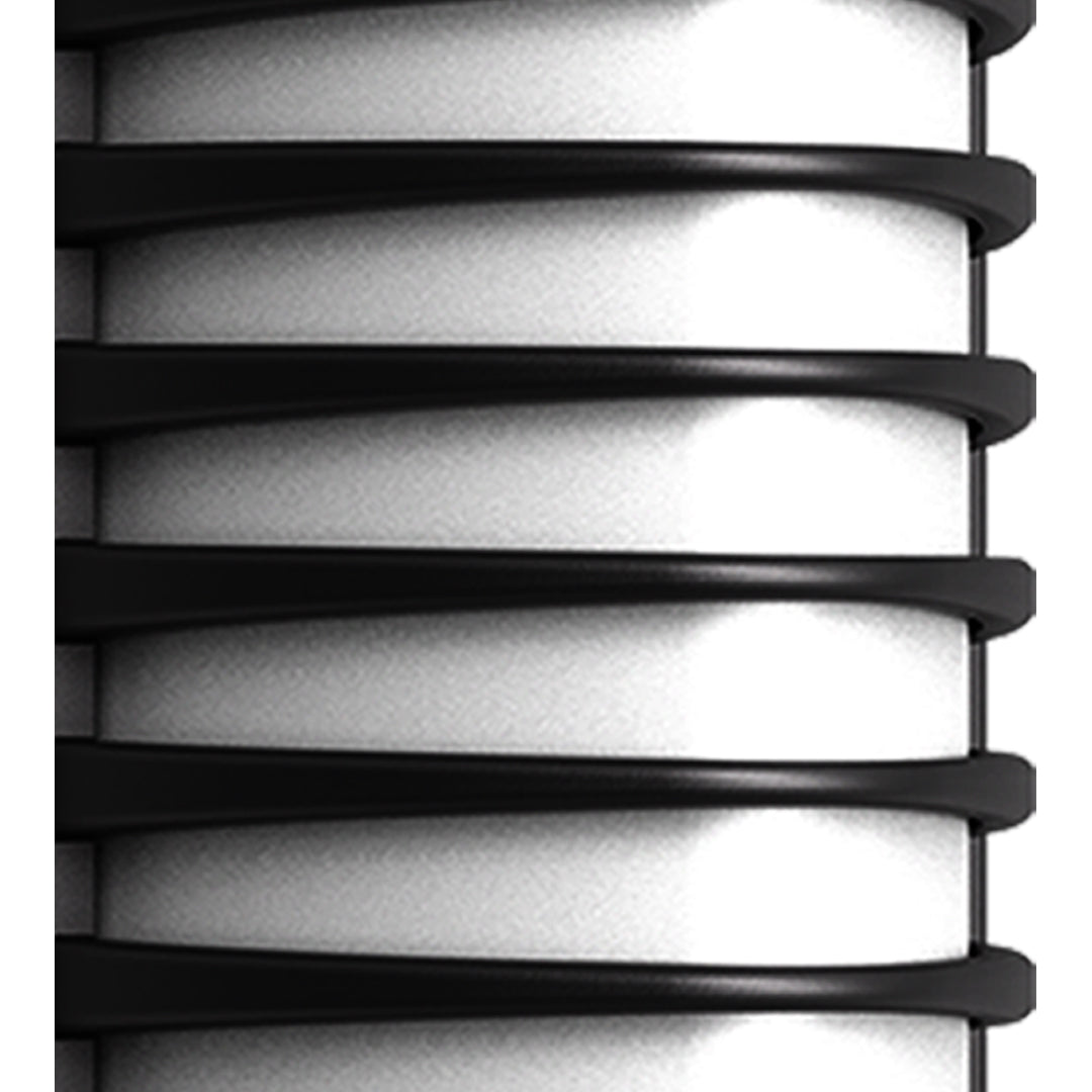 RAVENWOOD WEATHERPROOF OUTDOOR WALL LANTERN