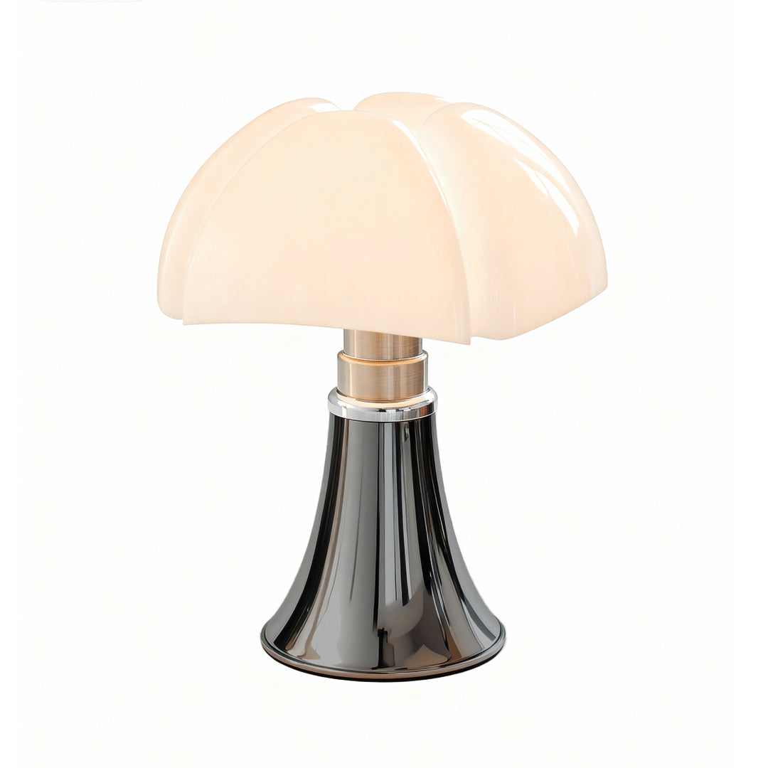 VINCENT IRON ARTISAN TABLE LAMP WITH ITALIAN INSPIRATION