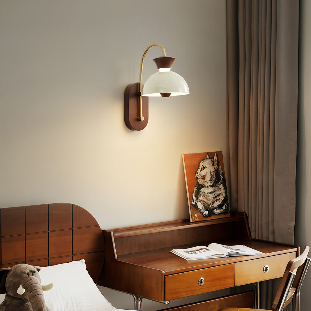 WINTHORPE NORDIC INFLUENCE WALL LANTERN