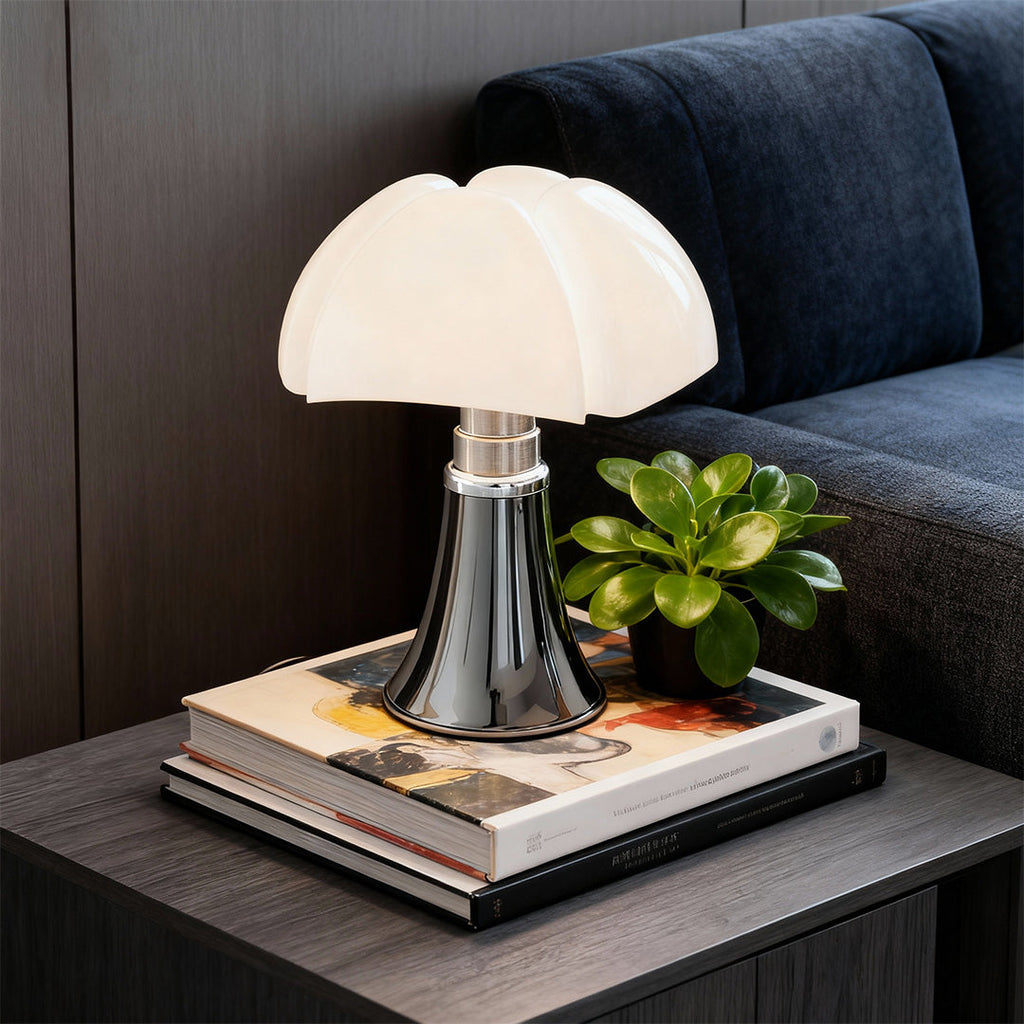 VINCENT IRON ARTISAN TABLE LAMP WITH ITALIAN INSPIRATION