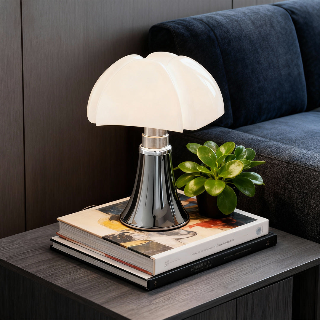 VINCENT IRON ARTISAN TABLE LAMP WITH ITALIAN INSPIRATION