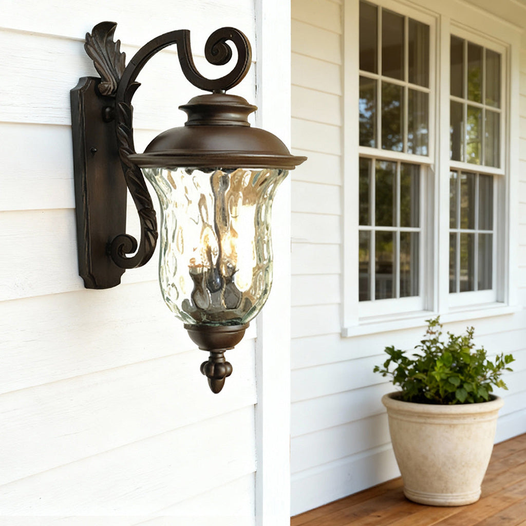RAVENHURST OUTDOOR ALUMINUM WALL LANTERN WITH WATER-RESISTANT DESIGN