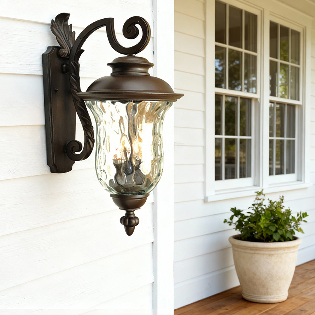 RAVENHURST OUTDOOR ALUMINUM WALL LANTERN WITH WATER-RESISTANT DESIGN