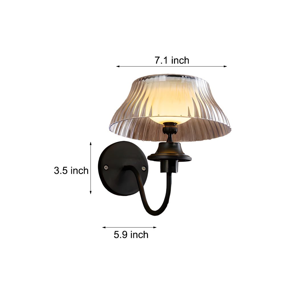 RAVENSDALE SOLAR-POWERED WALL LANTERN WITH CUSTOMIZABLE GLASS CANOPY