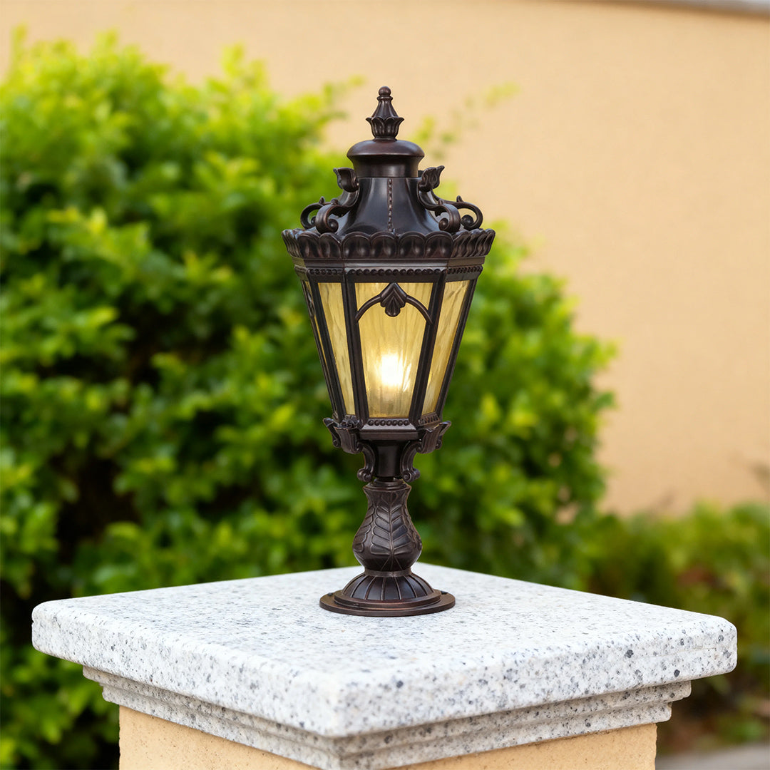 RAVENSHIRE NIGHTSCAPE WATER-RESISTANT ALUMINUM COLUMN LIGHTS