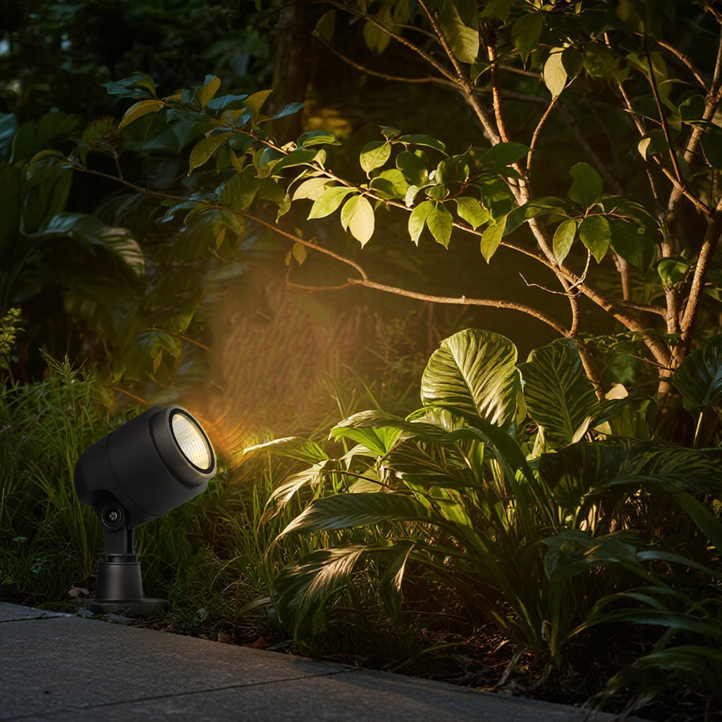 WINTHROP RAINPROOF GARDEN SPOTLIGHTS WITH A CONTEMPORARY EDGE