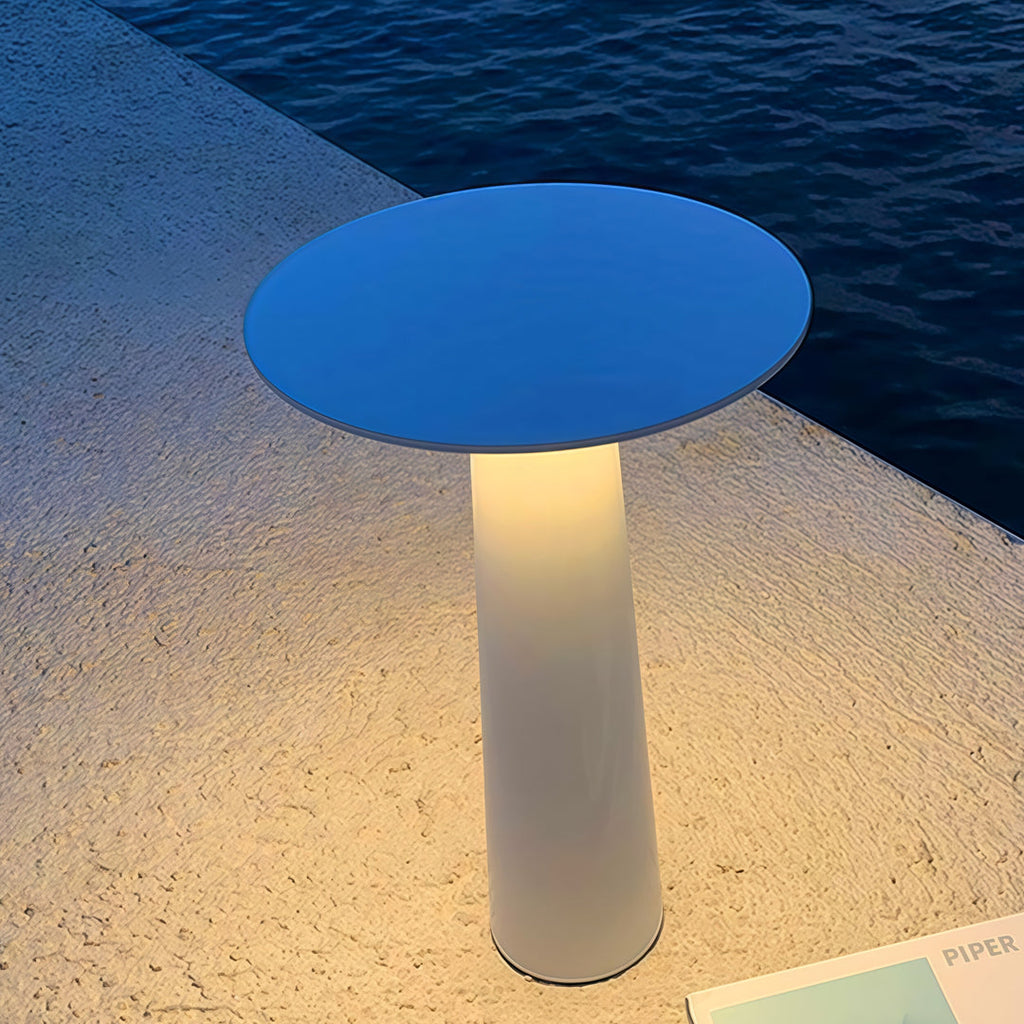 WINDSOR GARDEN RADIANCE OUTDOOR LAMP