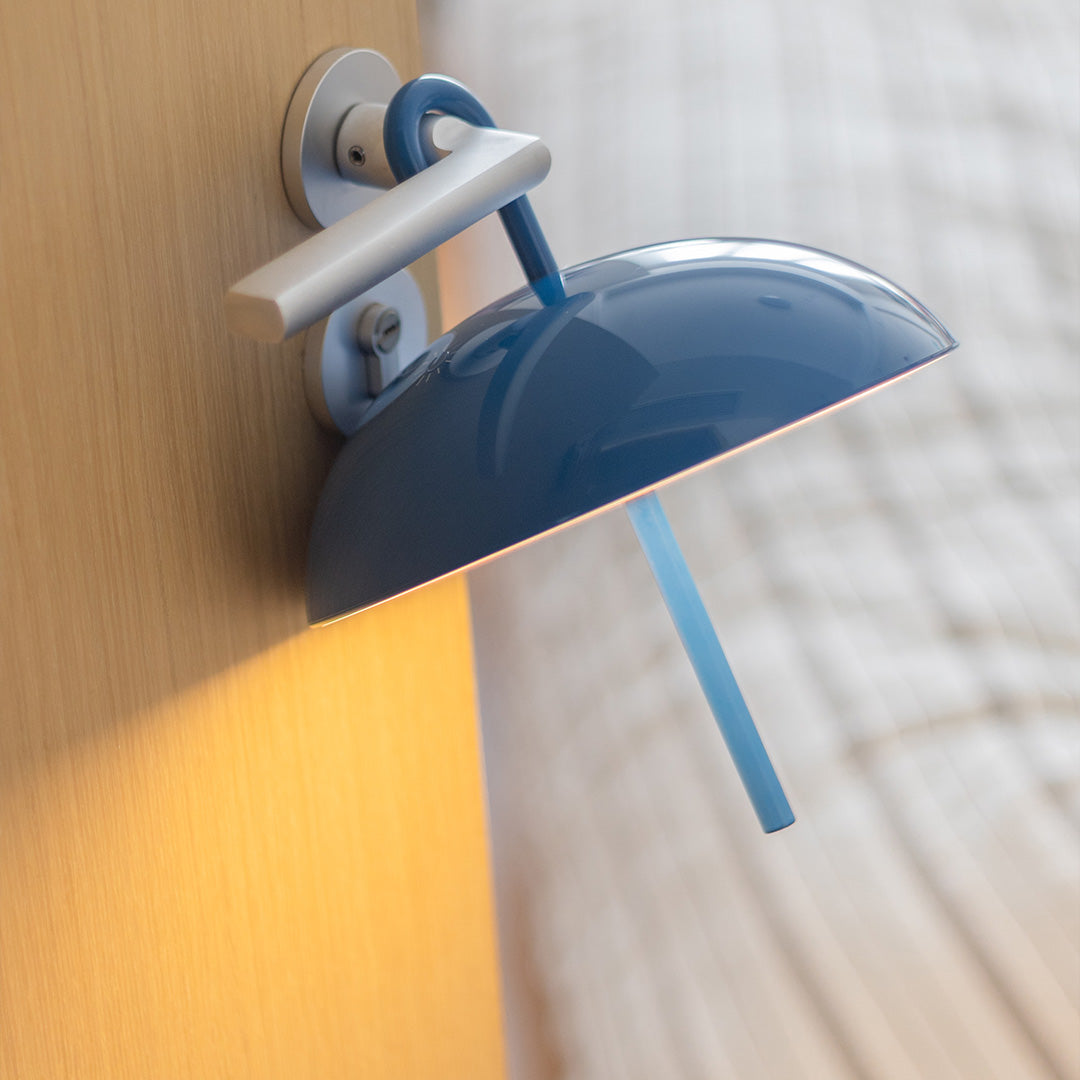 WINTERBOURNE PORTABLE GLOWING PARASOL LAMP WITH TOUCH DIMMER