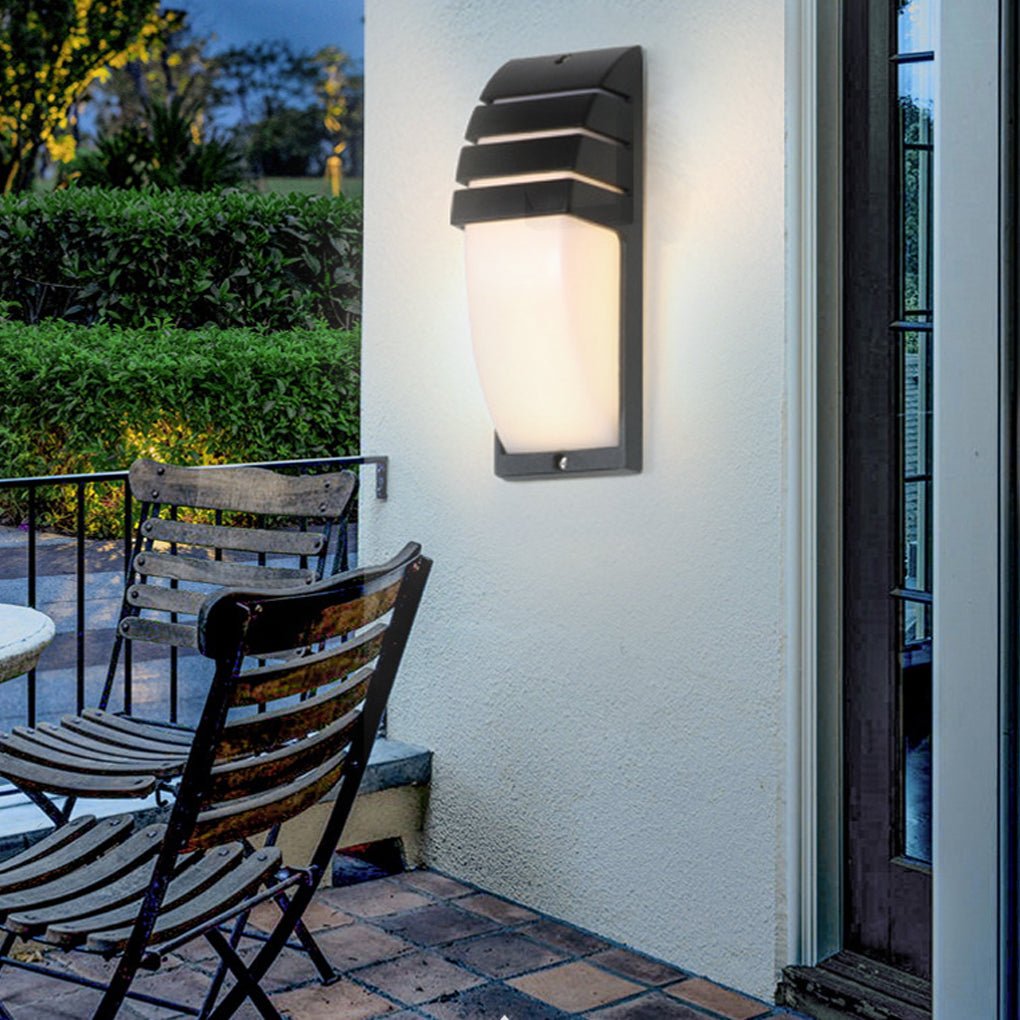 WINDSOR GARDEN SHIELD LED OUTDOOR SCONCE FOR BALCONY AND TERRACE