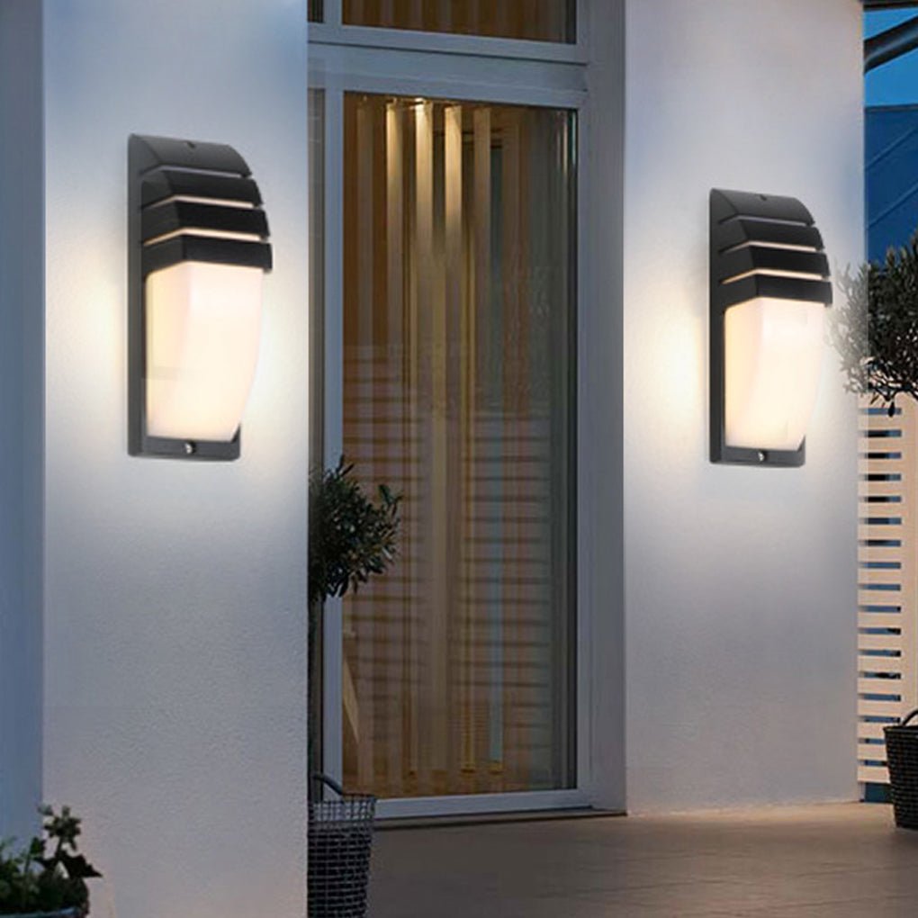 WINDSOR GARDEN SHIELD LED OUTDOOR SCONCE FOR BALCONY AND TERRACE
