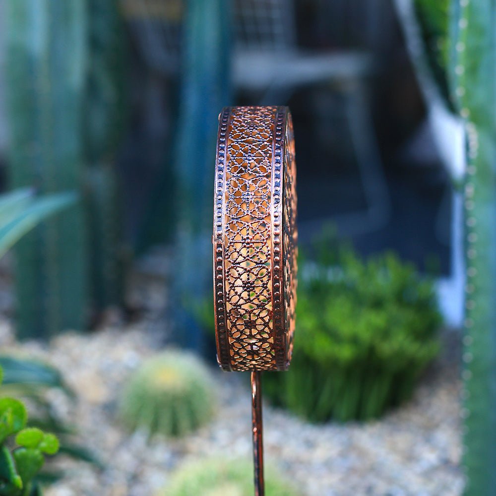 WINDSOR SOLAR-FILLED DRUM LANTERN, METAL OUTDOOR GARDEN ILLUMINATOR