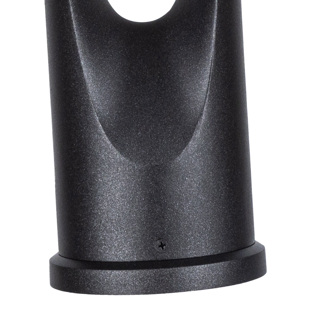 WINDSOR GARDEN LED BOLLARD LIGHTING SCULPTURE FOR PATHWAYS