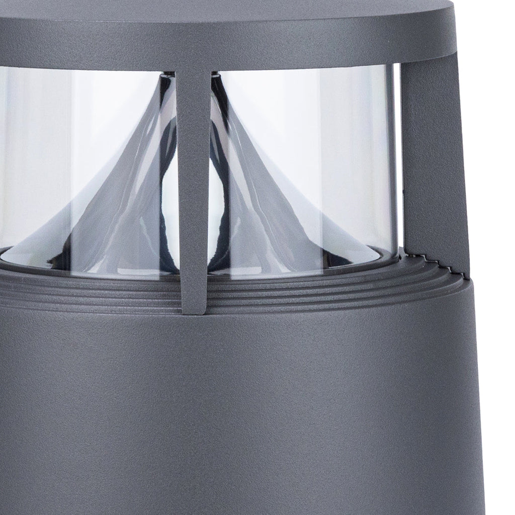WINDSOR STONE PATHLIGHTS, SCULPTURAL OUTDOOR ILLUMINATION
