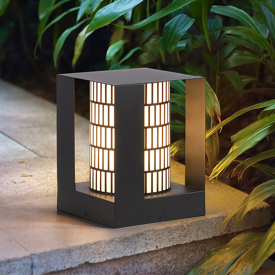 WINTERBOURNE LED GARDEN POST LIGHT WITH WATER-RESISTANT DESIGN